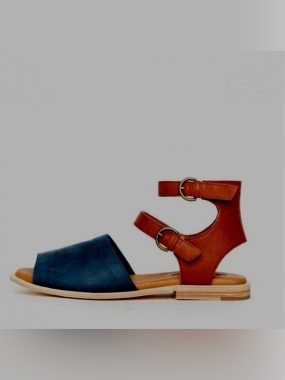 Women’s Gee Wawa Navy Whiskey Lily Boho Colorblock Leather Sandals Size 6.5